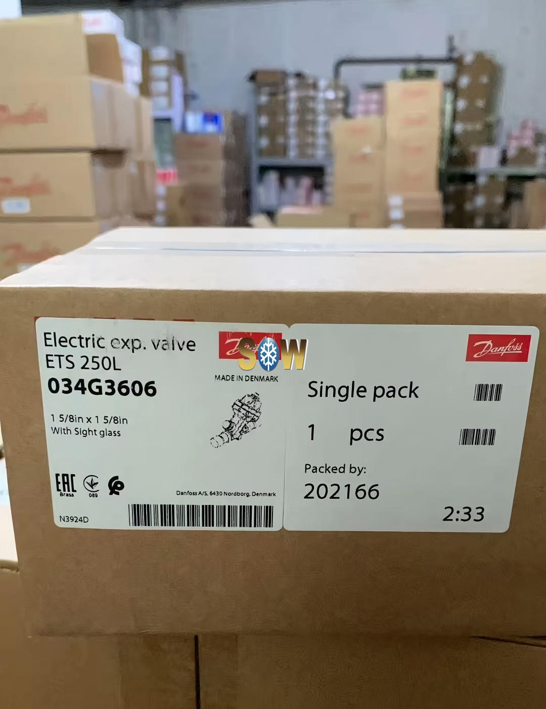 Danfoss Electric expansion valve, ETS 250L 034G3606